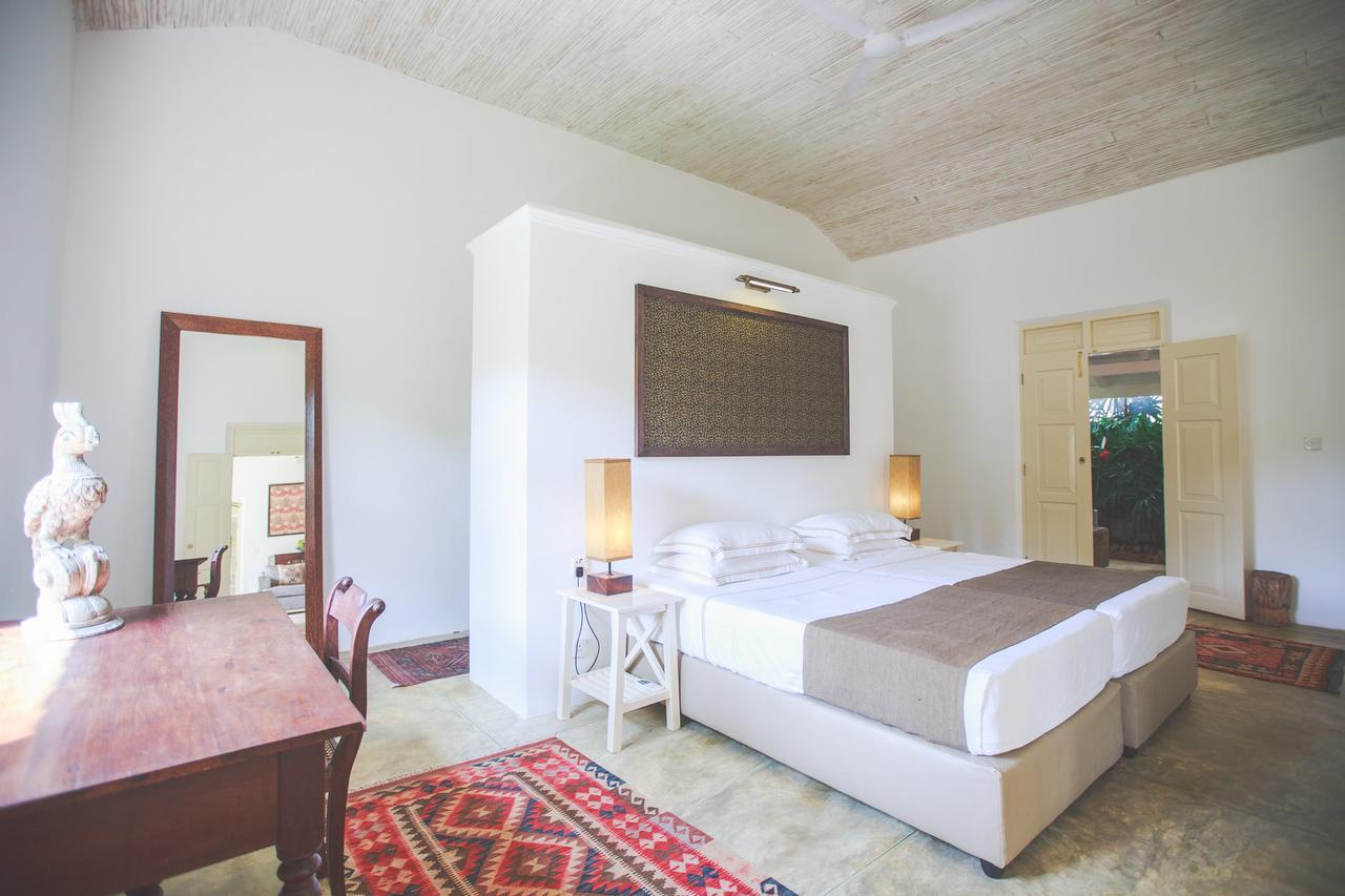 Karmel Villa Thalduwa Island - Five Bedroom Luxury Villa With Private Pool 阿杭格默 外观 照片