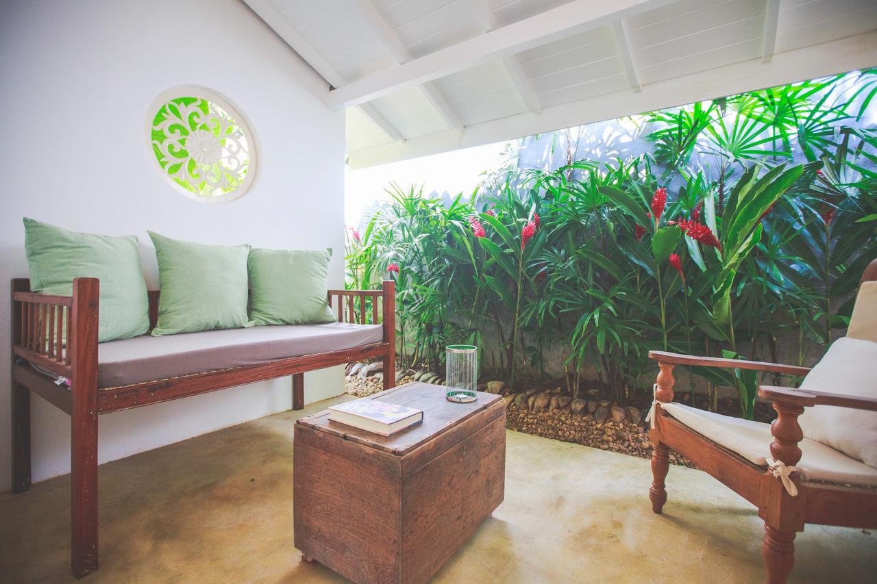 Karmel Villa Thalduwa Island - Five Bedroom Luxury Villa With Private Pool 阿杭格默 外观 照片